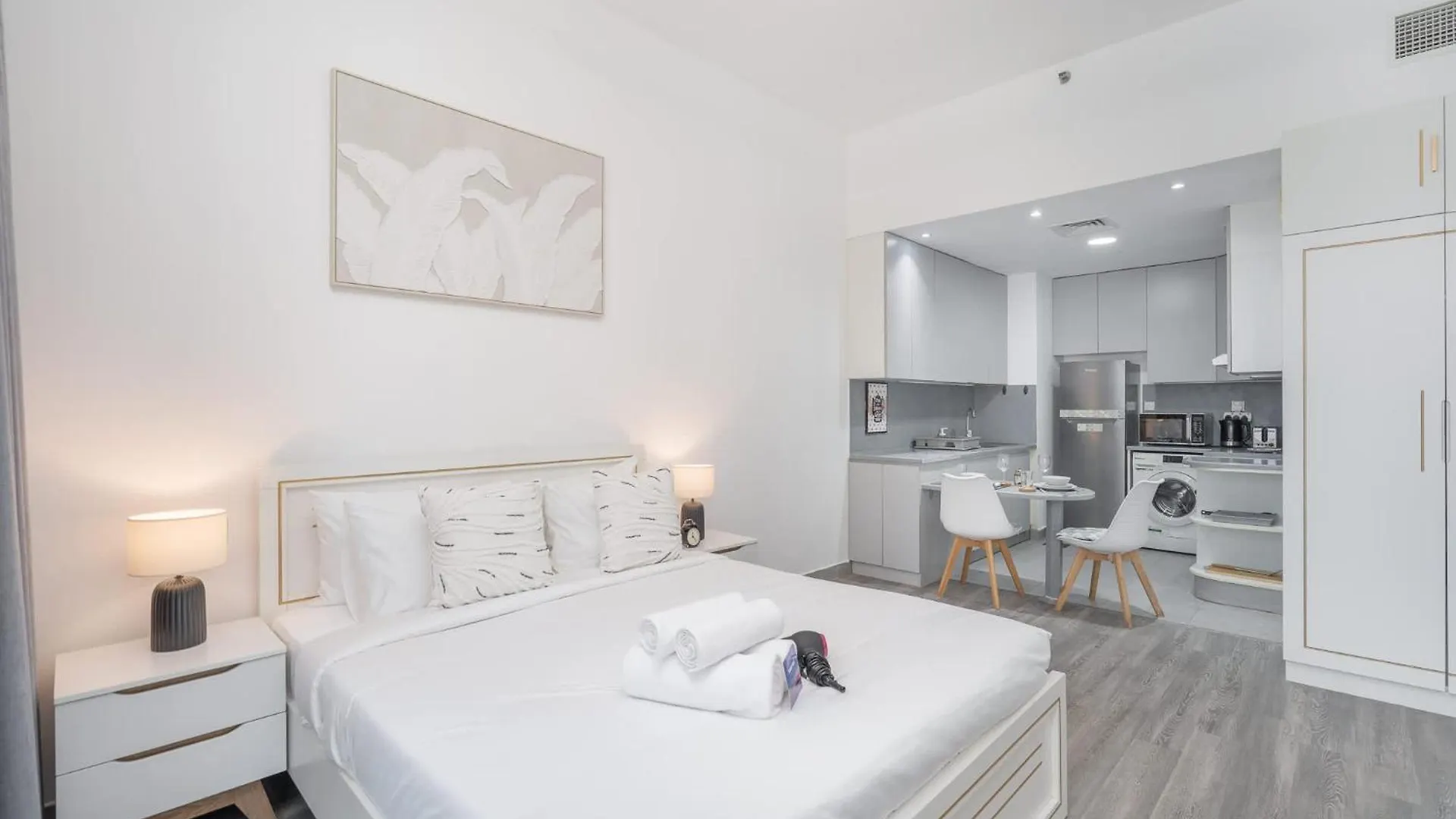 Studio In Madison Residency The City Center Dubai United Arab Emirates