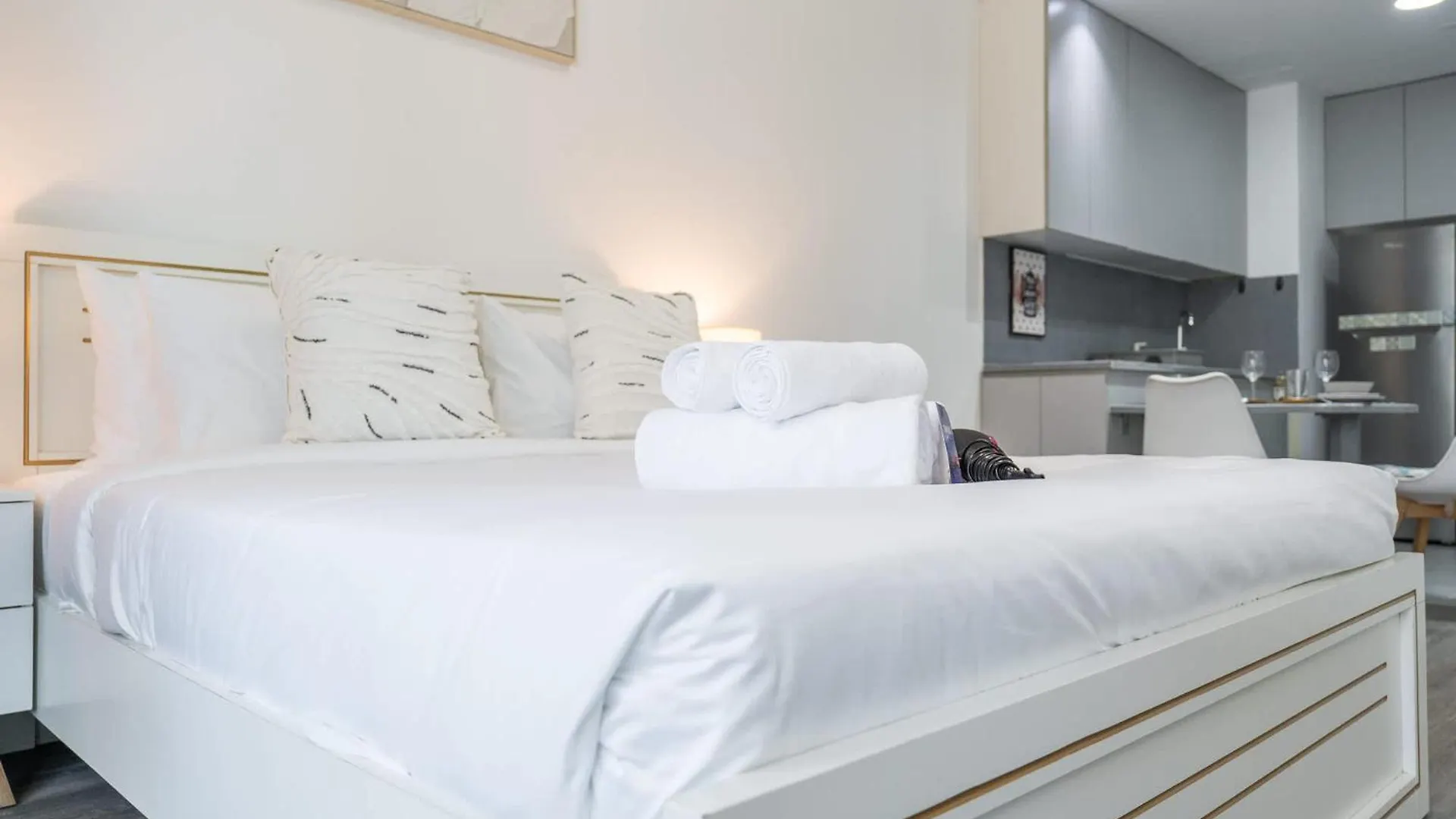 Studio In Madison Residency The City Center Dubai 0*,